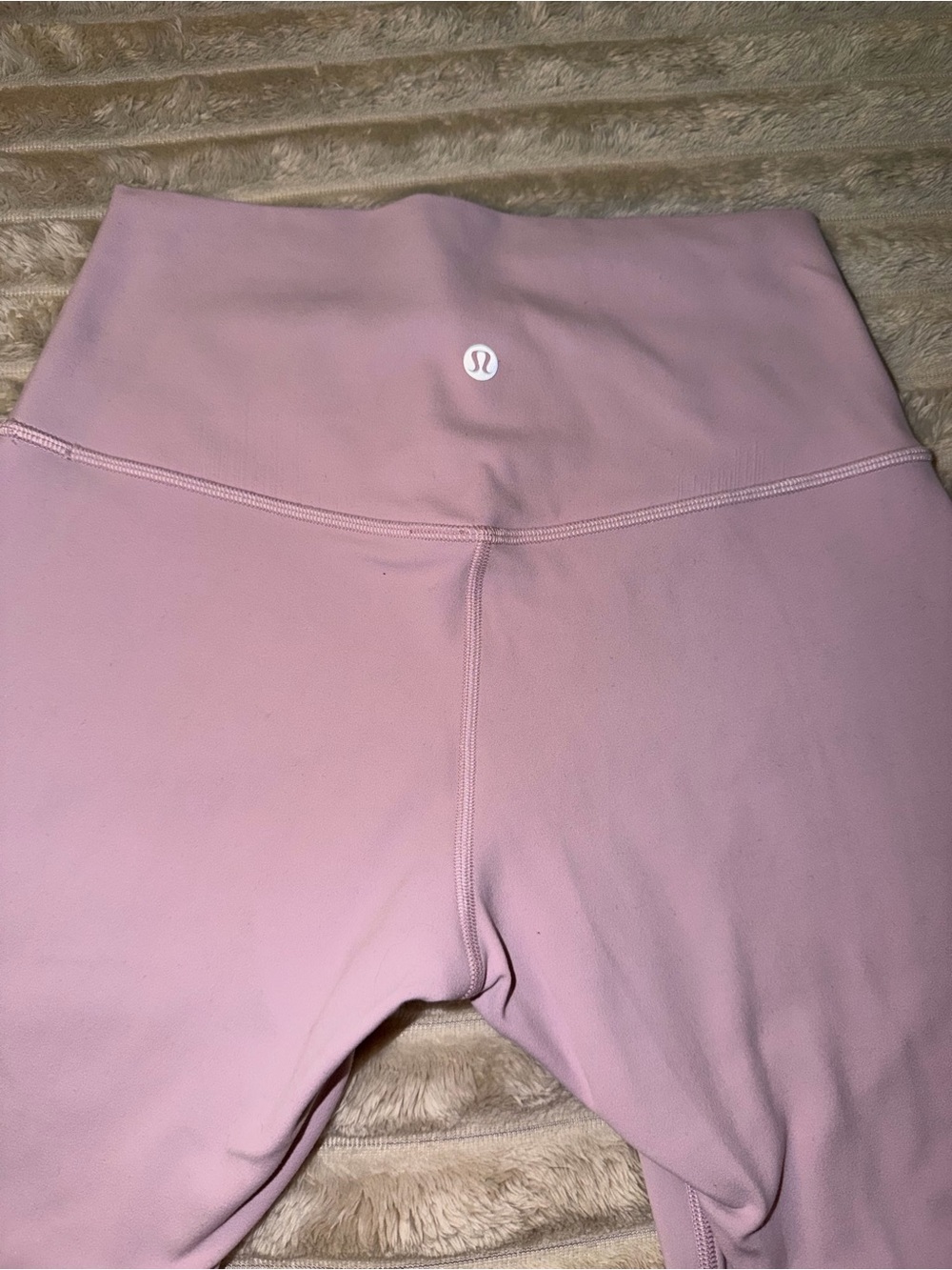Lululemon High-Waist Light Pinkish purple Leggings size 6 double lined